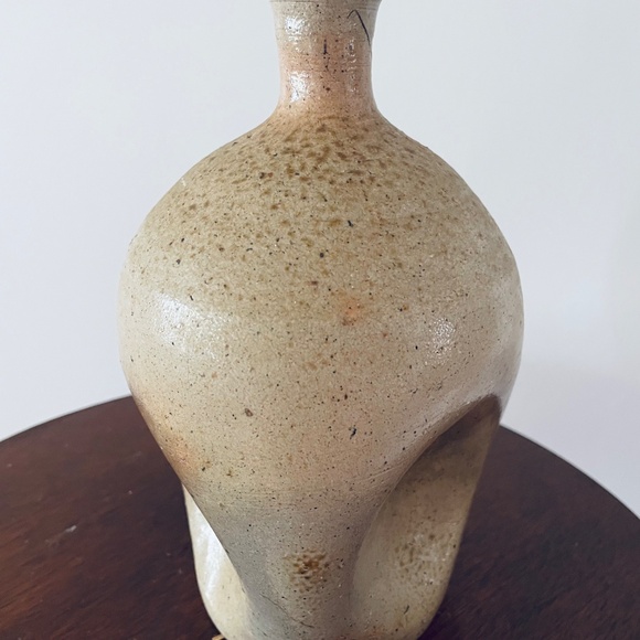 Rustic Vintage handmade stoneware vase with an earthy glaze, Stoneware Vase - Picture 5 of 7